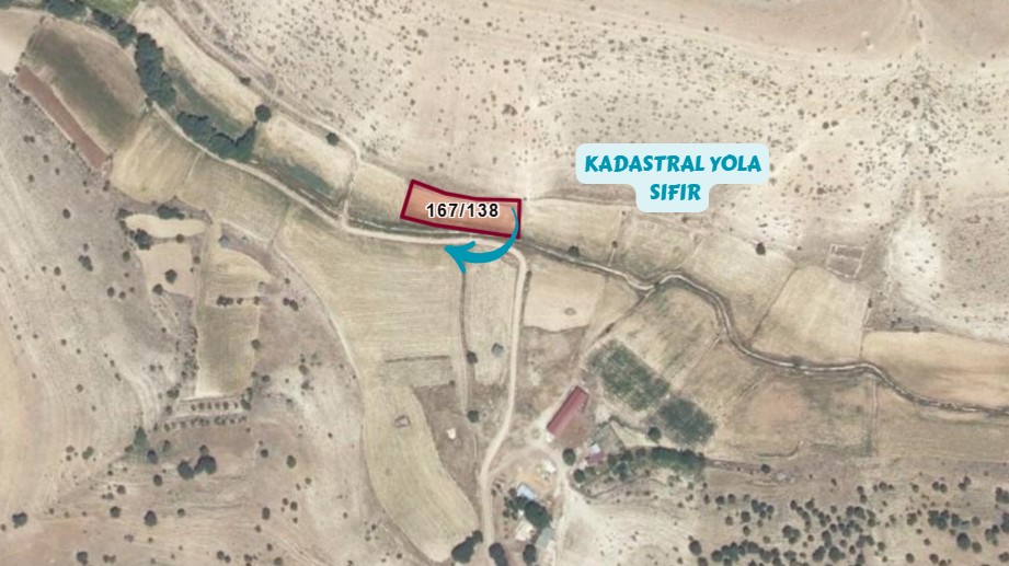 KARAMAN MERKEZ GÜLDERE KÖYÜ 1.821 M² TARLAMIZ SATILIKTIR. - KARAMAN MERKEZ fotoğraf 5
